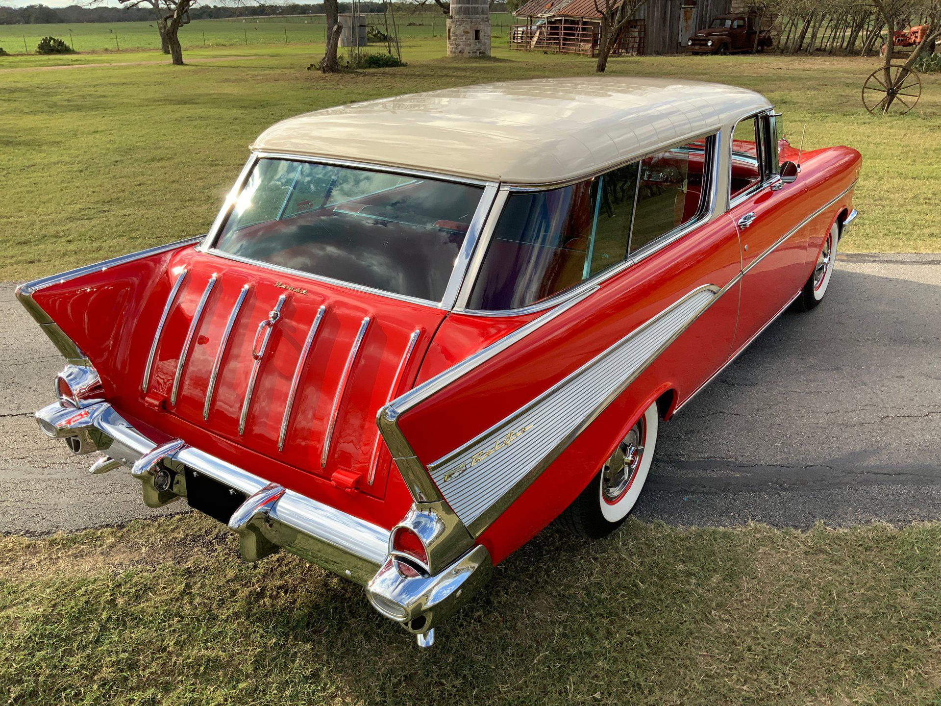 1957 Chevrolet Nomad - Image 3