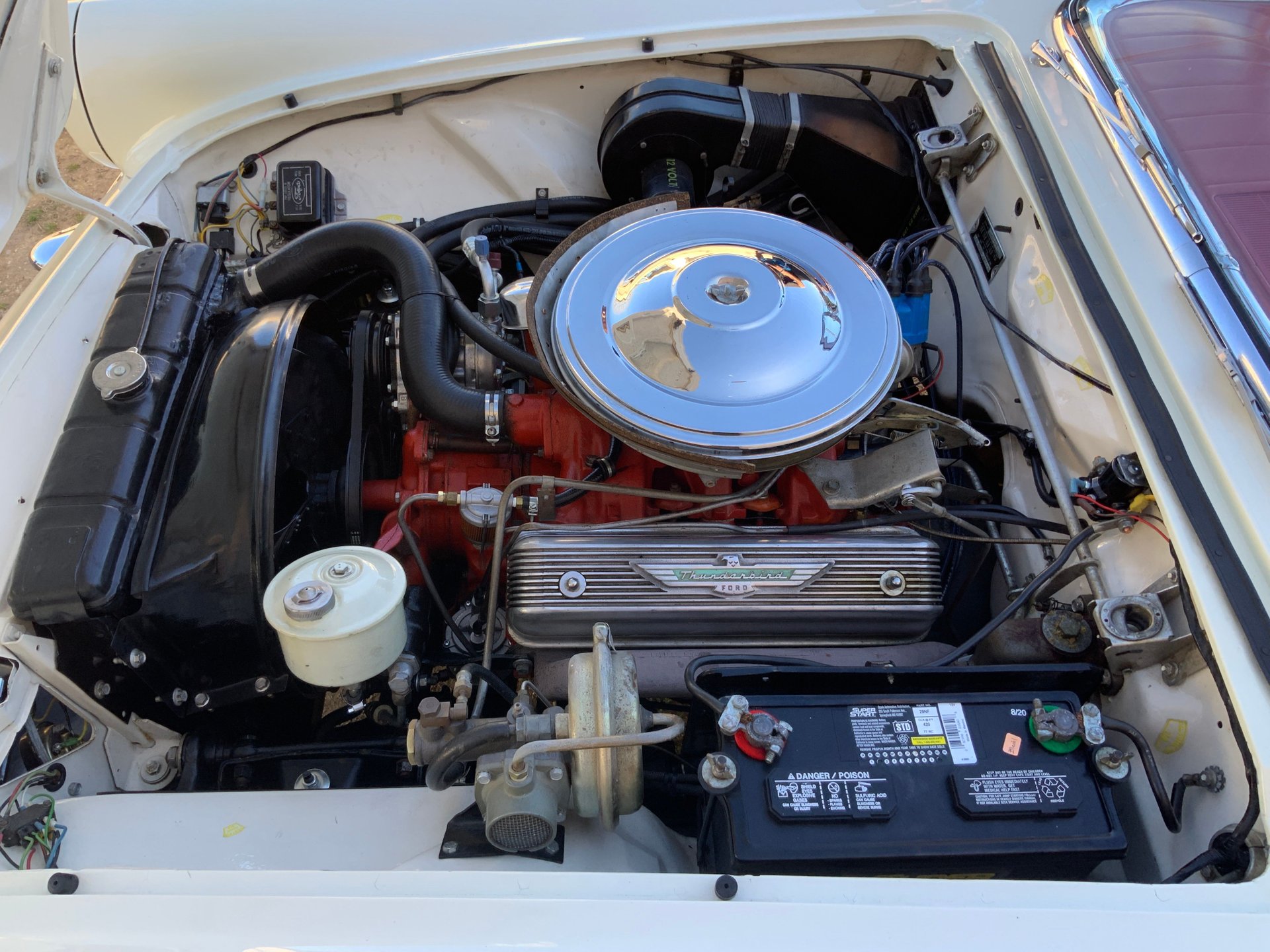 1957 Ford Thunderbird - Image 19