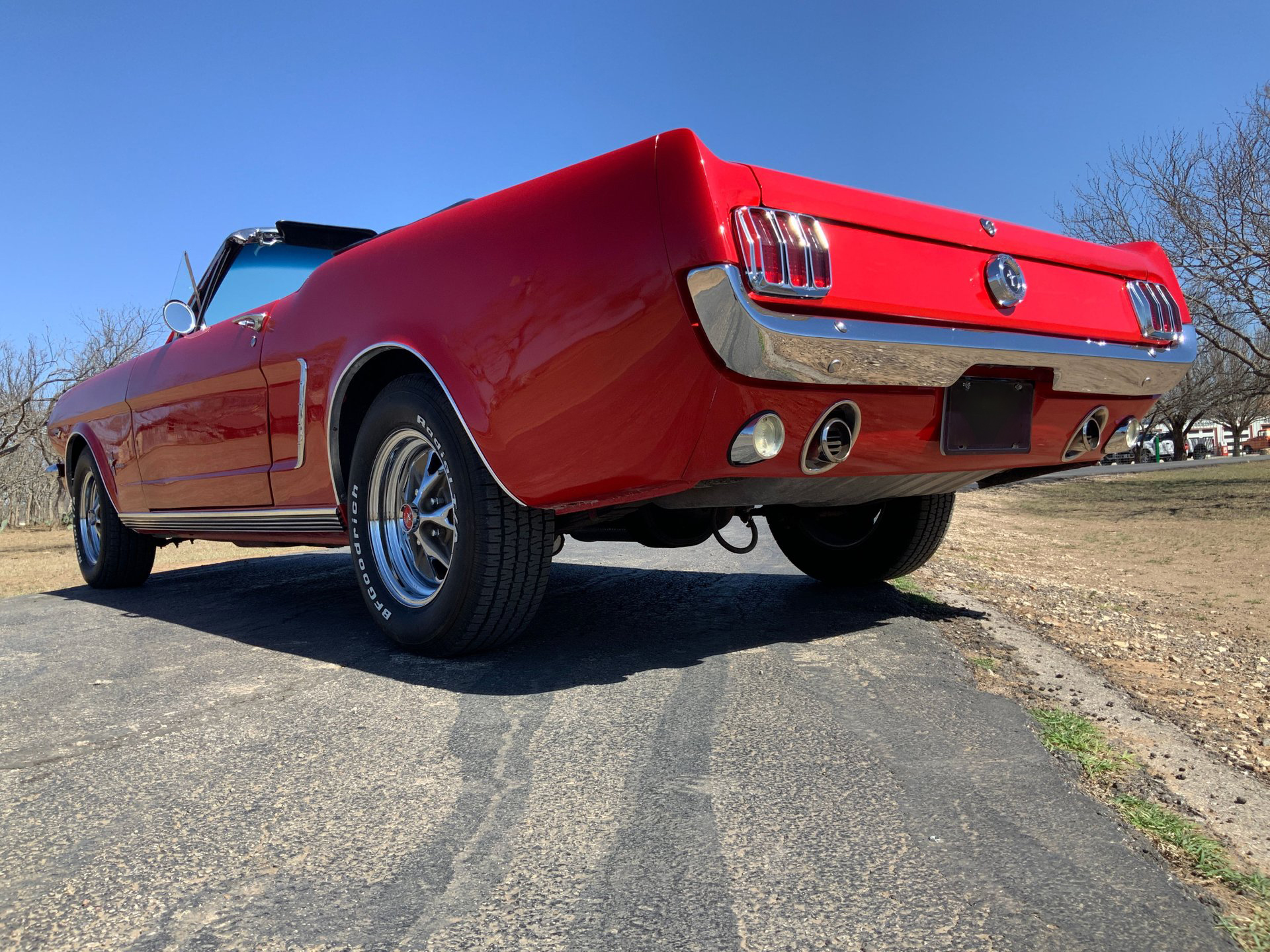 1965 Ford Mustang - Image 7