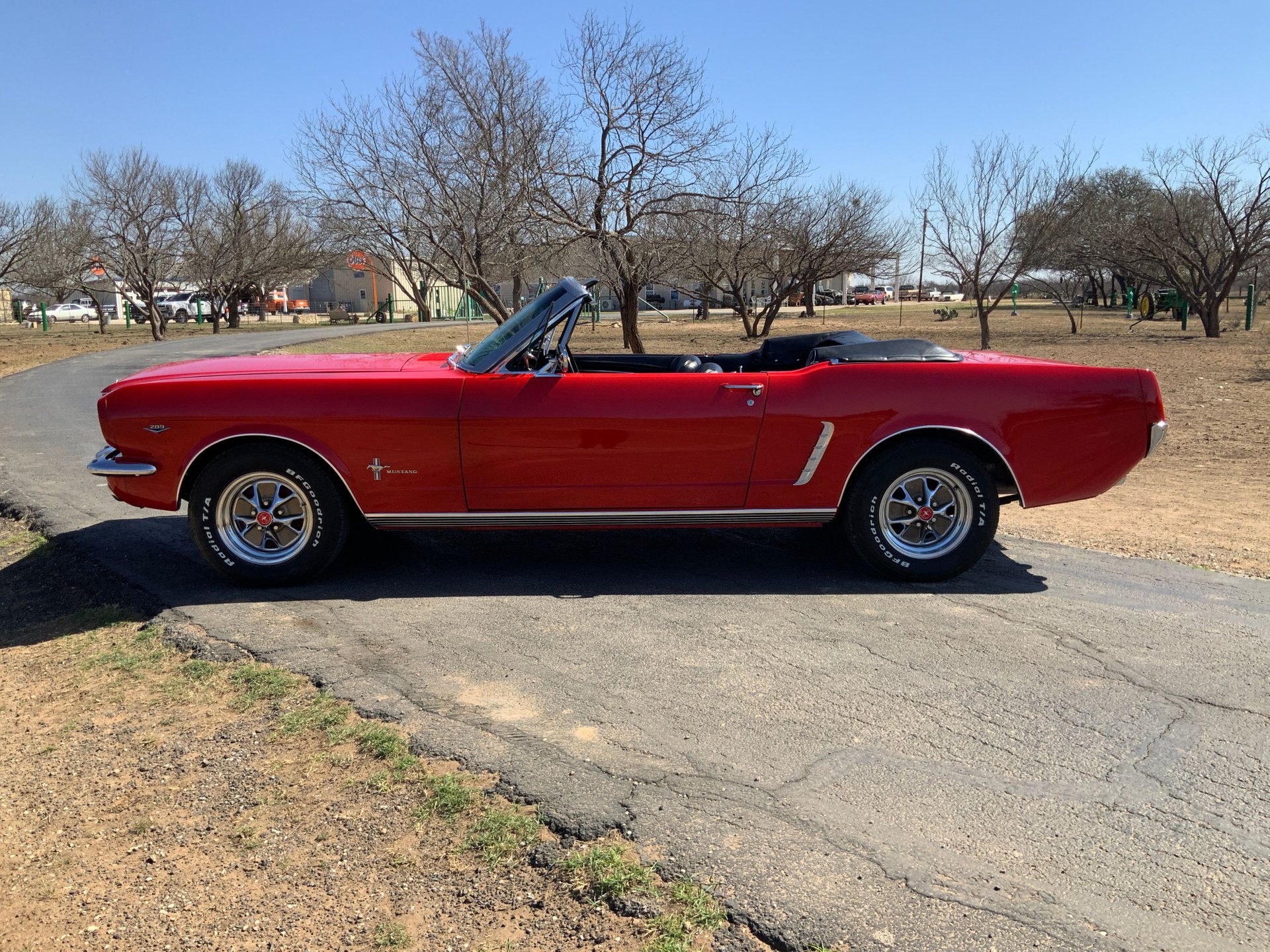1965 Ford Mustang - Image 8